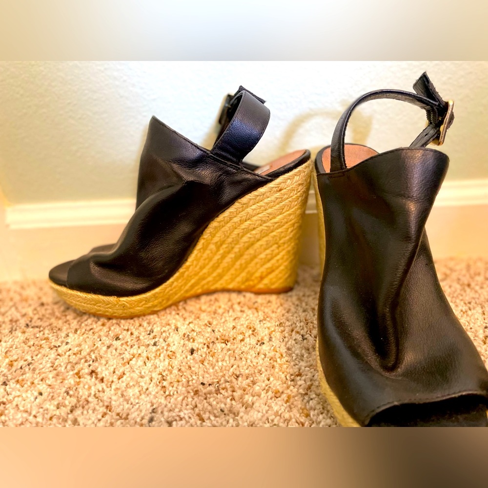 Steve Madden Size 7 Open Toe Black Wedges - image 2